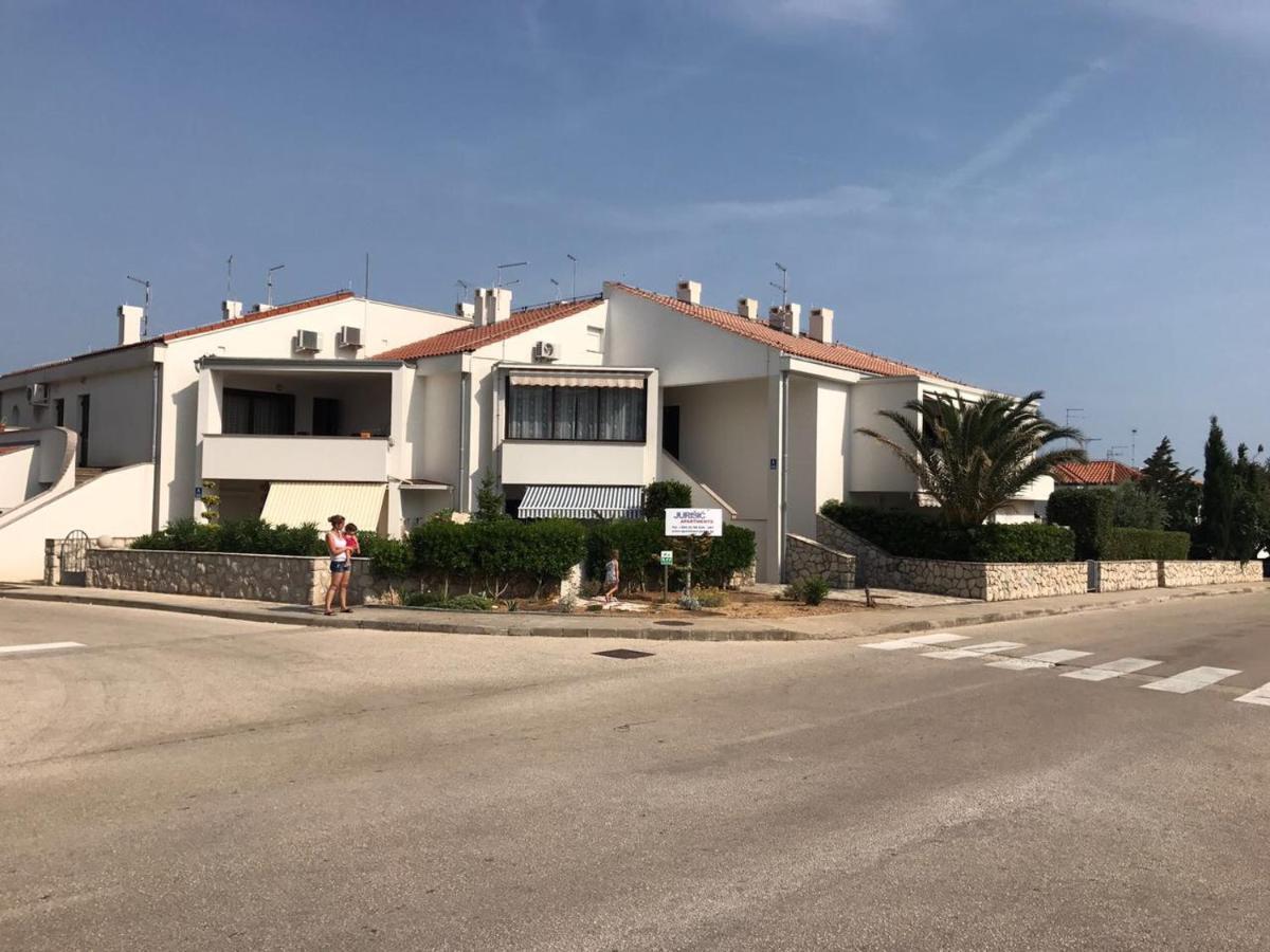 Jurisic Apartments Novalja Dış mekan fotoğraf